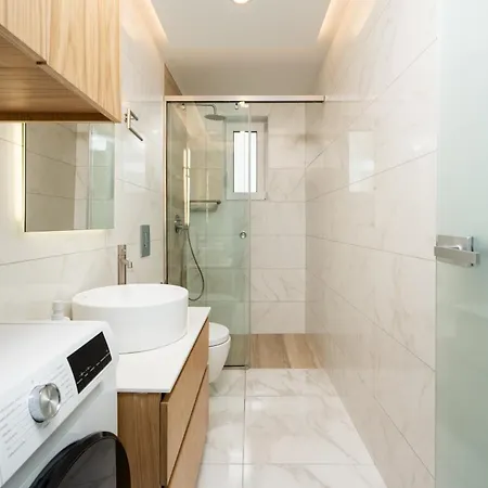 Secret View Apartment, With Private Jacuzzi