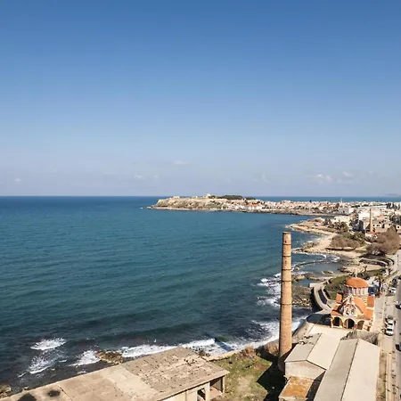 Secret View Apartment, With Private Jacuzzi *