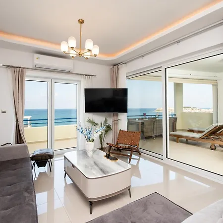 公寓 Secret View Apartment, With Private Jacuzzi