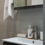 Secret View Apartment, With Private Jacuzzi Apartmán