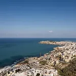 Secret View Apartment, With Private Jacuzzi Apartmán