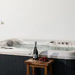 Apartmán Secret View Apartment, With Private Jacuzzi
