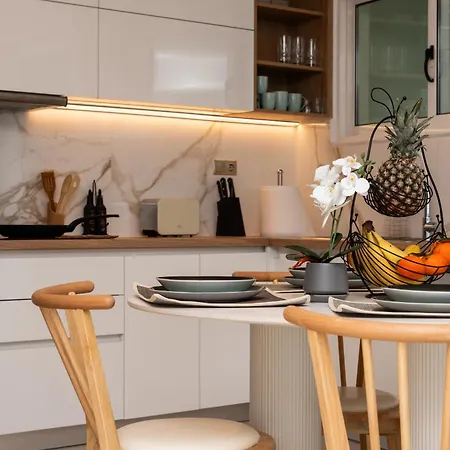 Secret View Apartment, With Private Jacuzzi Διαμέρισμα *