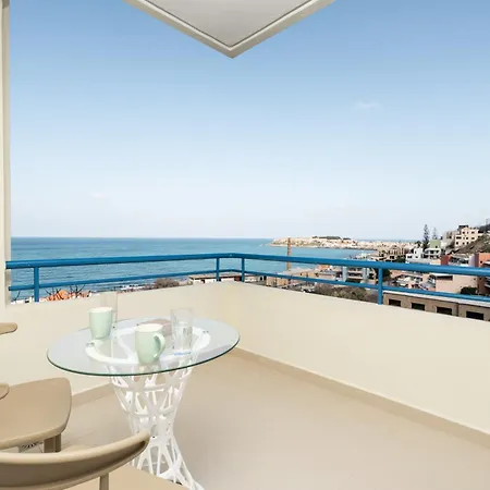 Secret View Apartment, With Private Jacuzzi * Réthimno
