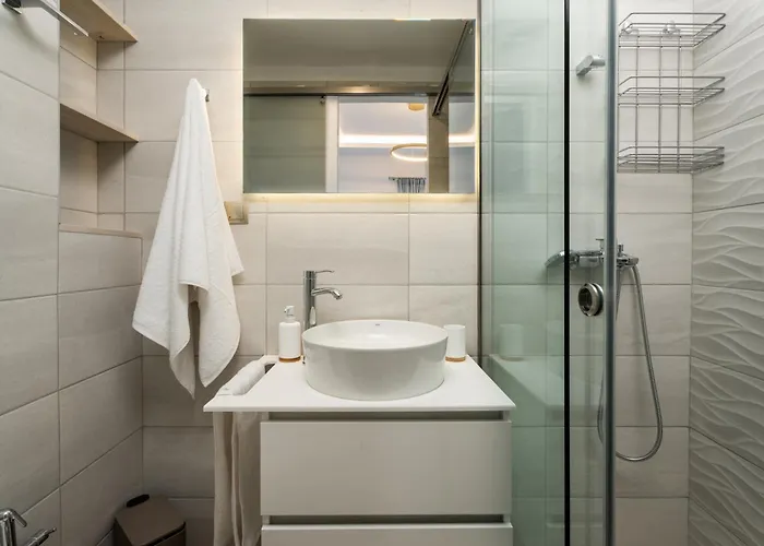 Secret View Apartment, With Private Jacuzzi Апартаменти